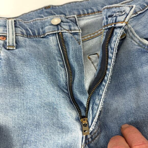 Levi's 511 Slim Fit Jeans Men's Light Wash W36 L30 - Worn/Rips Denim VINTAGE - Picture 3 of 7